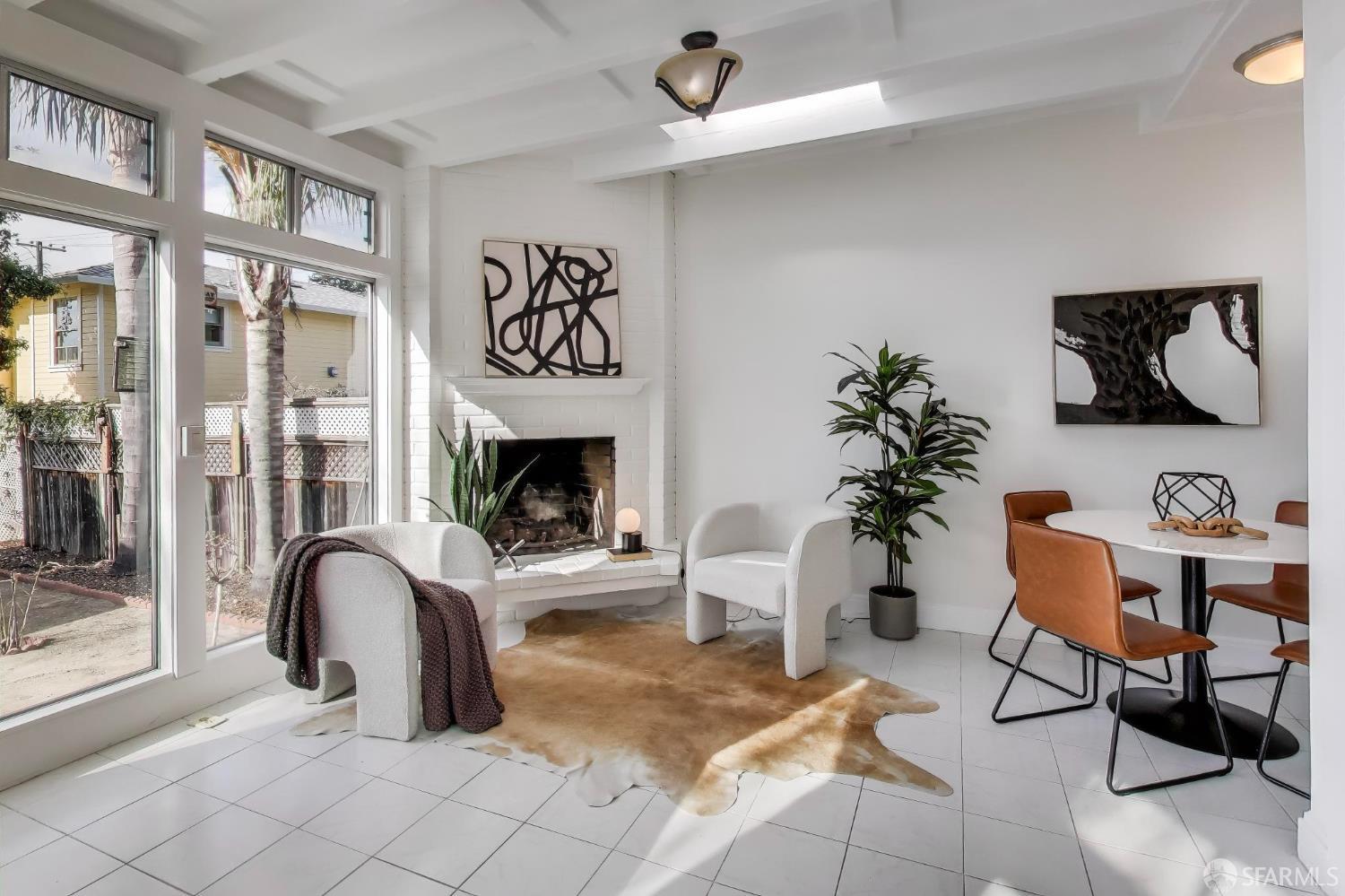 Detail Gallery Image 15 of 38 For 2304 Edwards St, Berkeley,  CA 94702 - 5 Beds | 2 Baths