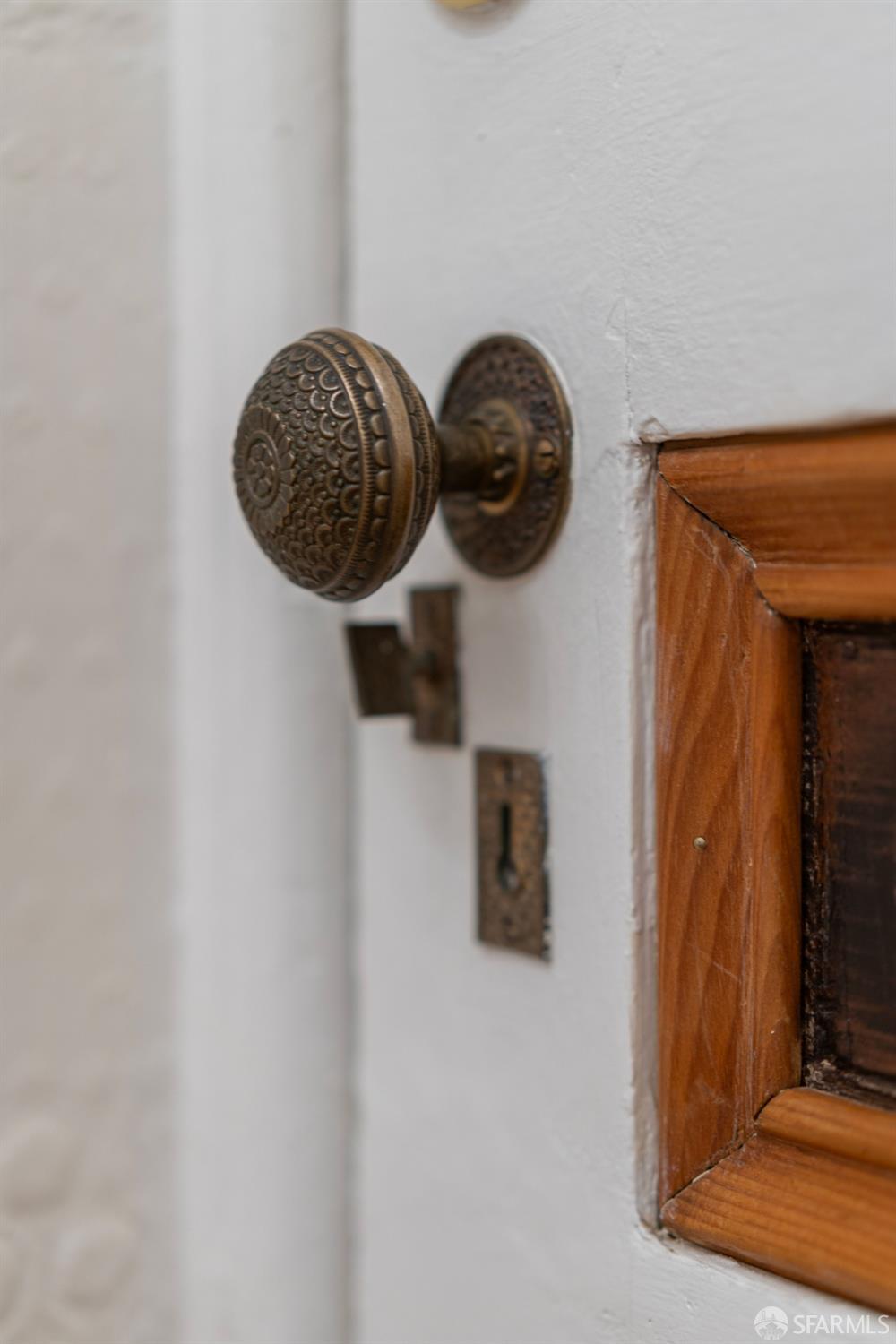 Detail Gallery Image 14 of 46 For 216 Dorland St, San Francisco,  CA 94114 - 2 Beds | 2 Baths