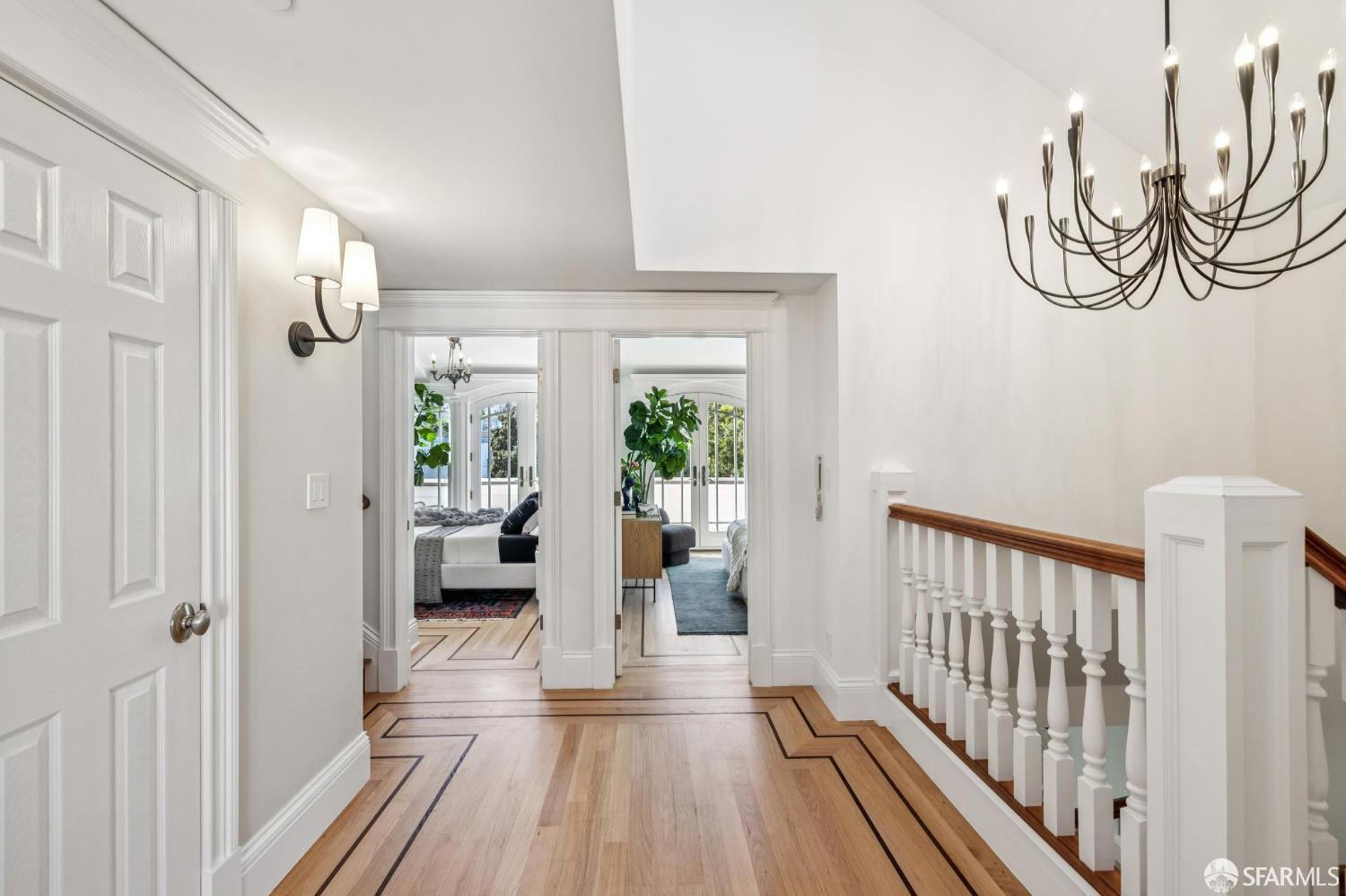 Detail Gallery Image 36 of 89 For 729 Douglass St, San Francisco,  CA 94114 - – Beds | – Baths