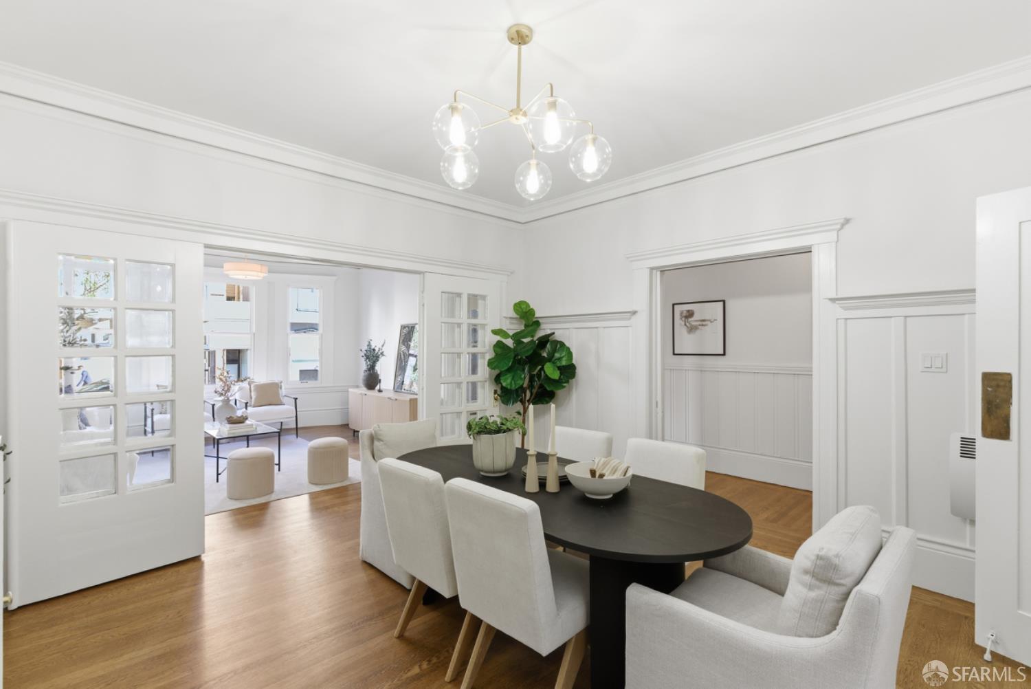 Detail Gallery Image 9 of 32 For 953 Leavenworth St, San Francisco,  CA 94109 - 3 Beds | 2 Baths