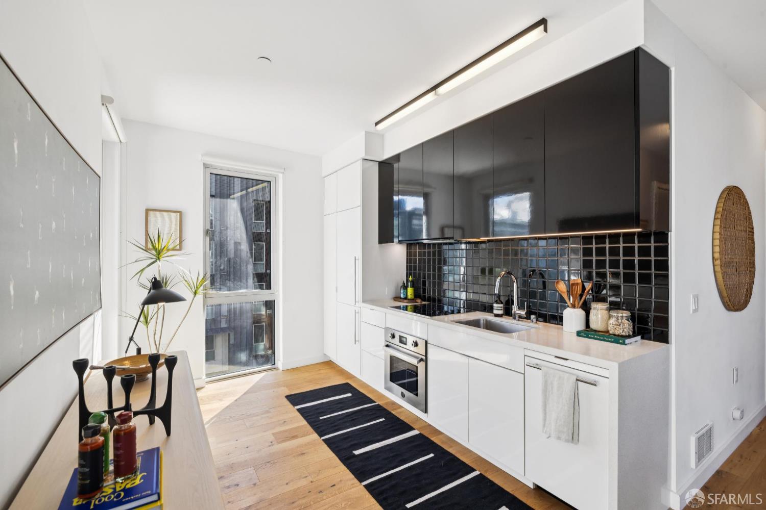 Photo #7: 425088388 Listing: Photo #7