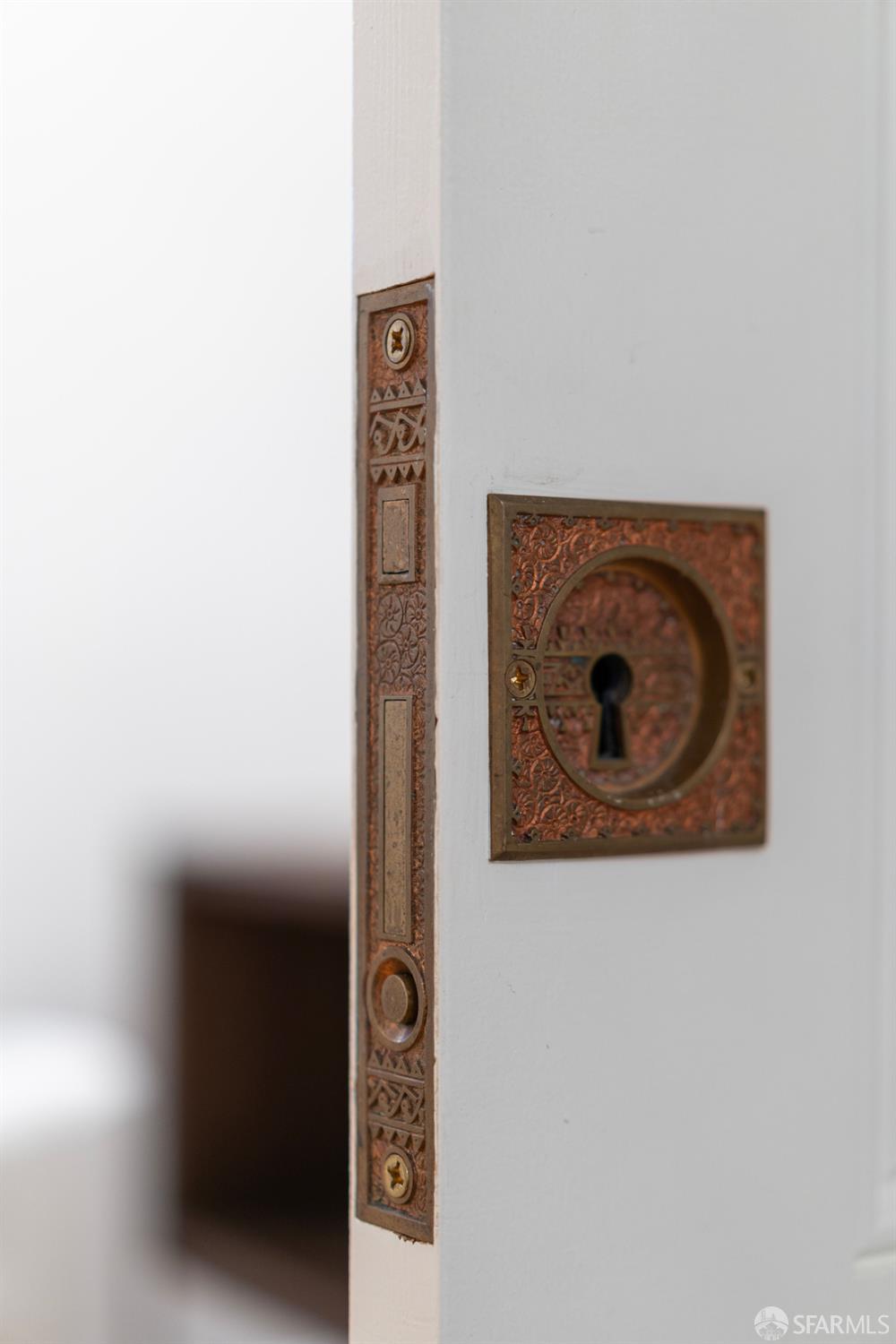 Detail Gallery Image 10 of 46 For 216 Dorland St, San Francisco,  CA 94114 - 2 Beds | 2 Baths