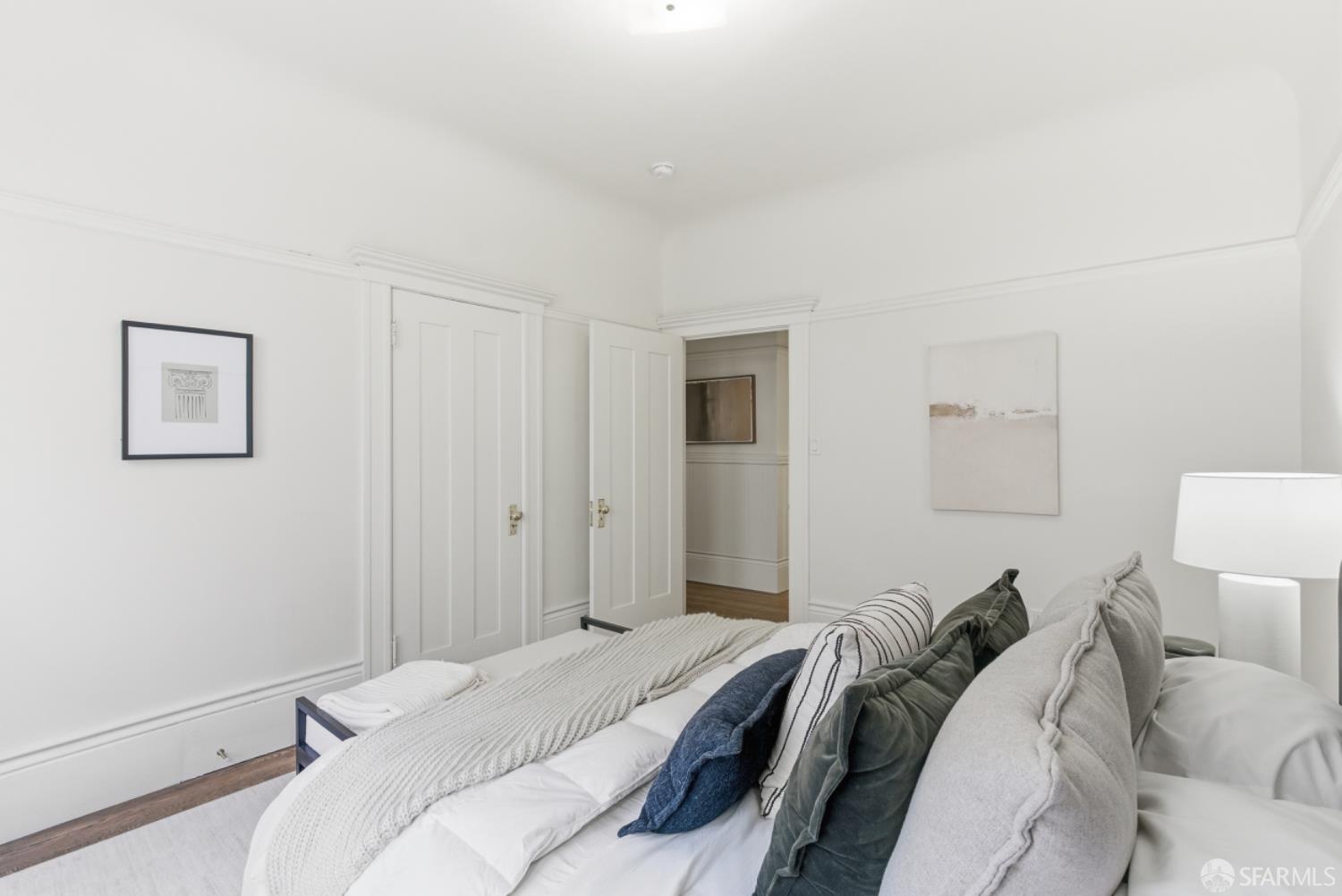 Detail Gallery Image 20 of 32 For 953 Leavenworth St, San Francisco,  CA 94109 - 3 Beds | 2 Baths