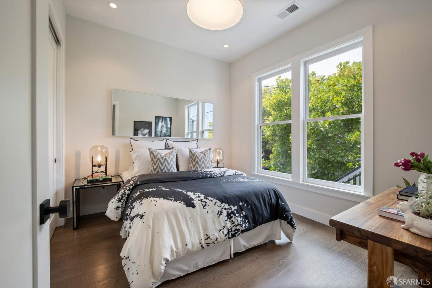 Detail Gallery Image 11 of 21 For 903 Minnesota St, San Francisco,  CA 94107 - 4 Beds | 3 Baths