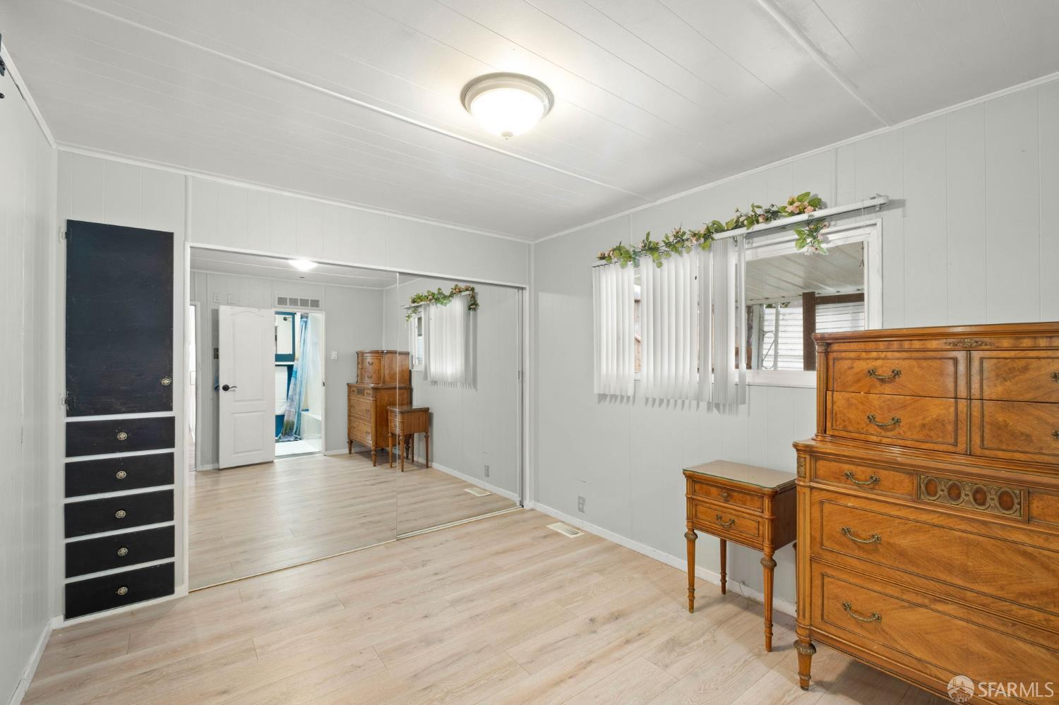 Detail Gallery Image 15 of 23 For 42 Galloway Dr, Concord,  CA 94518 - 3 Beds | 2 Baths