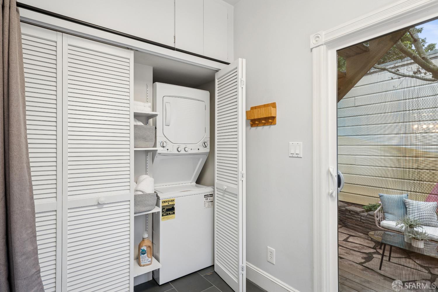 Detail Gallery Image 32 of 46 For 216 Dorland St, San Francisco,  CA 94114 - 2 Beds | 2 Baths