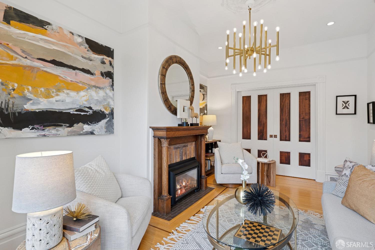 Detail Gallery Image 8 of 46 For 216 Dorland St, San Francisco,  CA 94114 - 2 Beds | 2 Baths