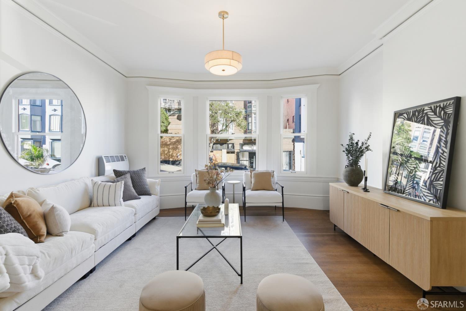 Detail Gallery Image 6 of 32 For 953 Leavenworth St, San Francisco,  CA 94109 - 3 Beds | 2 Baths