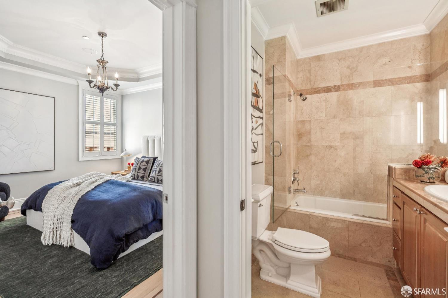 Detail Gallery Image 21 of 89 For 729 Douglass St, San Francisco,  CA 94114 - – Beds | – Baths