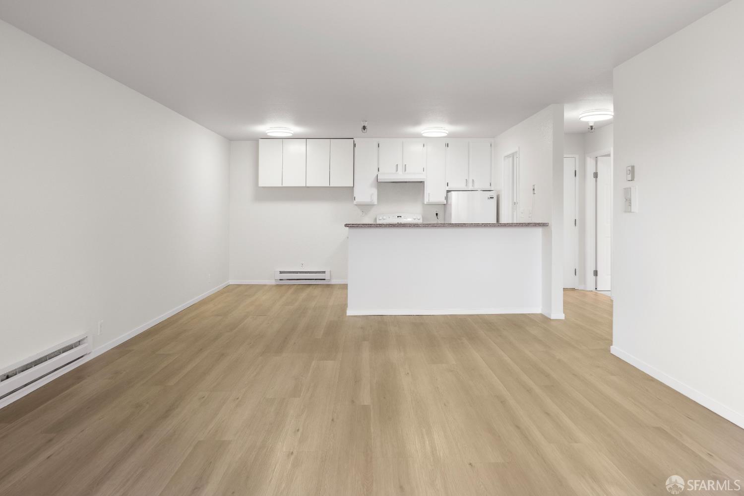 Detail Gallery Image 4 of 19 For 455 El Camino Real #307,  South San Francisco,  CA 94080 - 1 Beds | 1 Baths