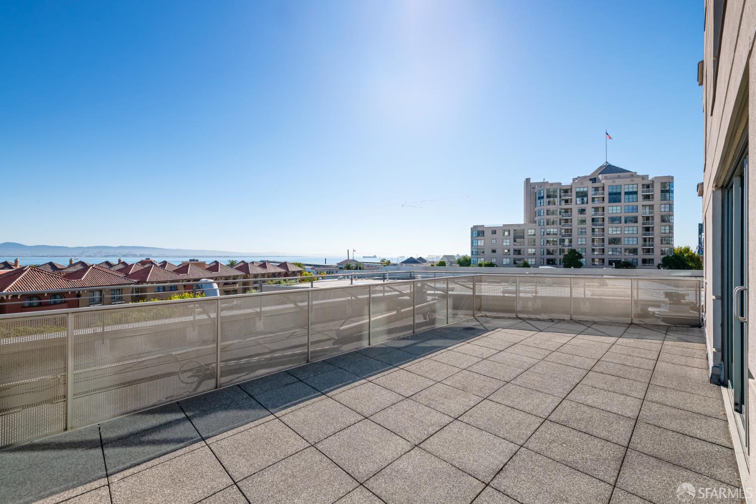 Detail Gallery Image 6 of 42 For 219 Brannan St 5g,  San Francisco,  CA 94107 - 2 Beds | 2 Baths