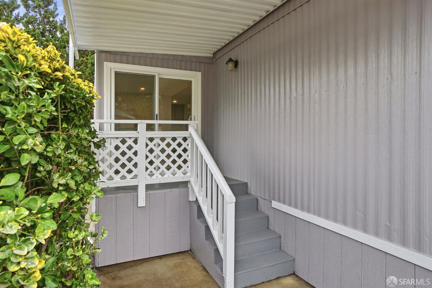 Detail Gallery Image 4 of 46 For 744 Treasure Dr, Bay Point,  CA 94565 - 2 Beds | 2 Baths