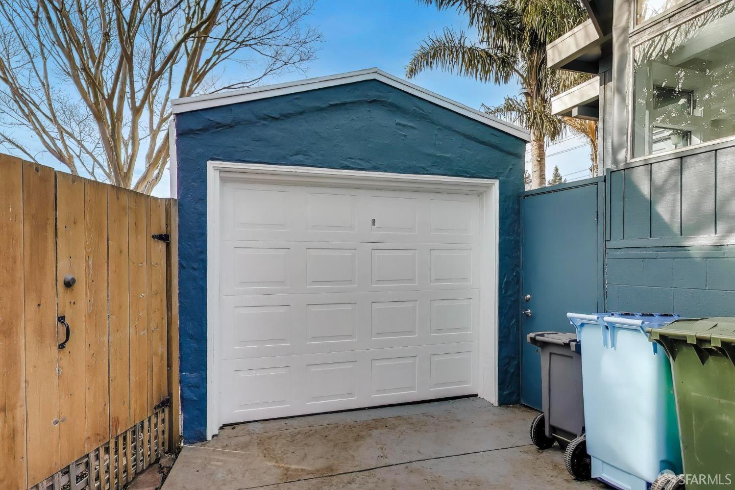 Detail Gallery Image 34 of 38 For 2304 Edwards St, Berkeley,  CA 94702 - 5 Beds | 2 Baths