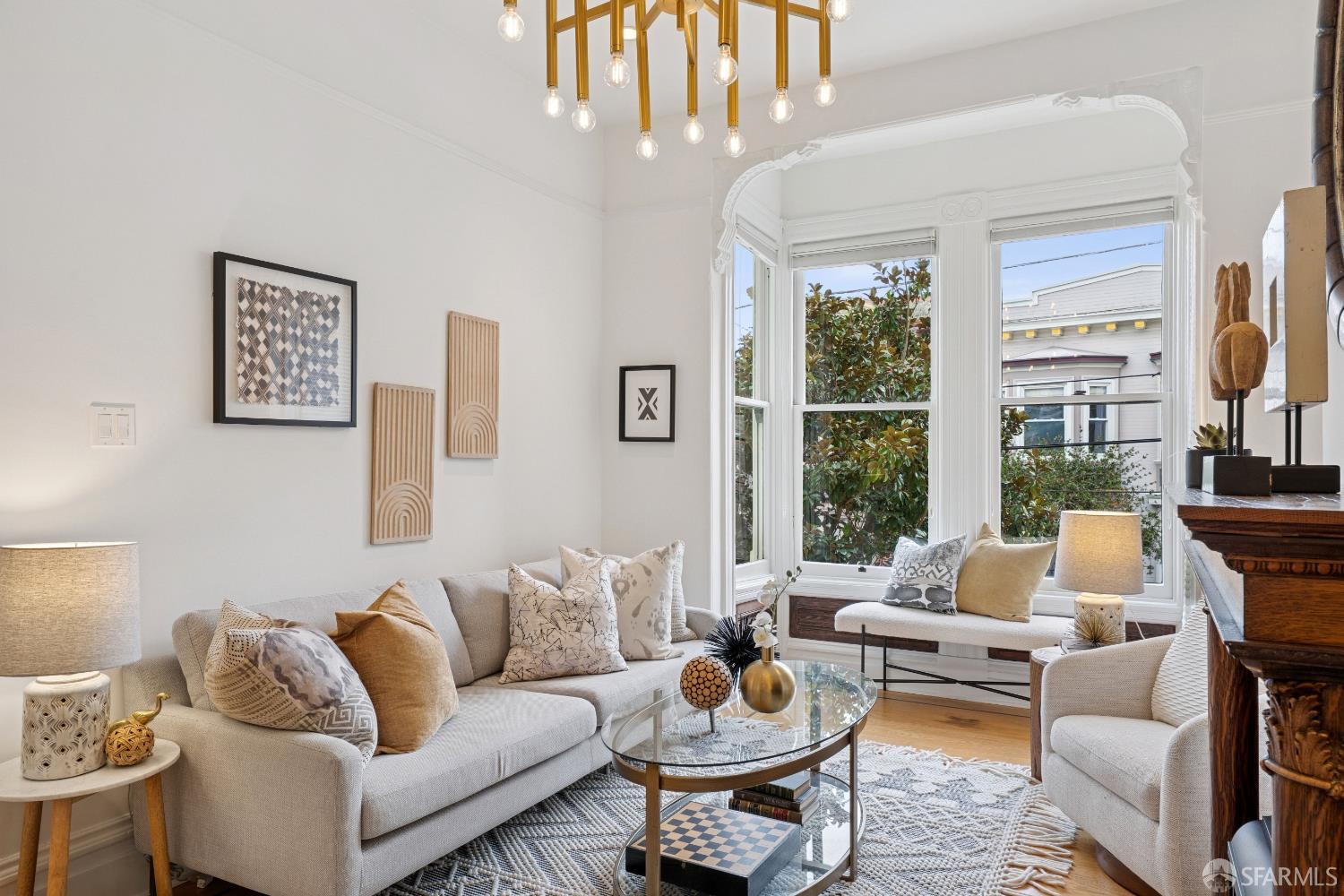 Detail Gallery Image 7 of 46 For 216 Dorland St, San Francisco,  CA 94114 - 2 Beds | 2 Baths