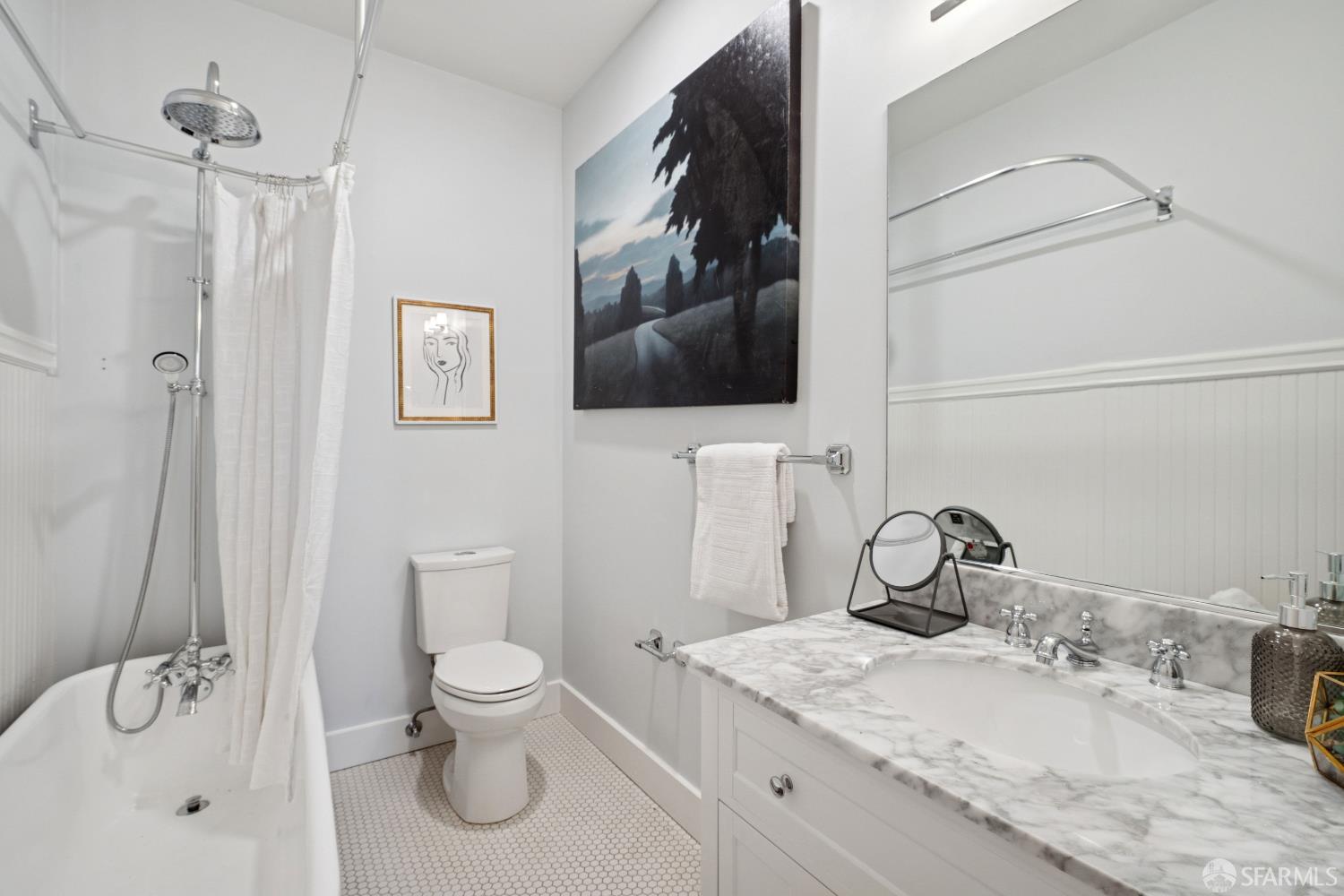 Detail Gallery Image 16 of 46 For 216 Dorland St, San Francisco,  CA 94114 - 2 Beds | 2 Baths