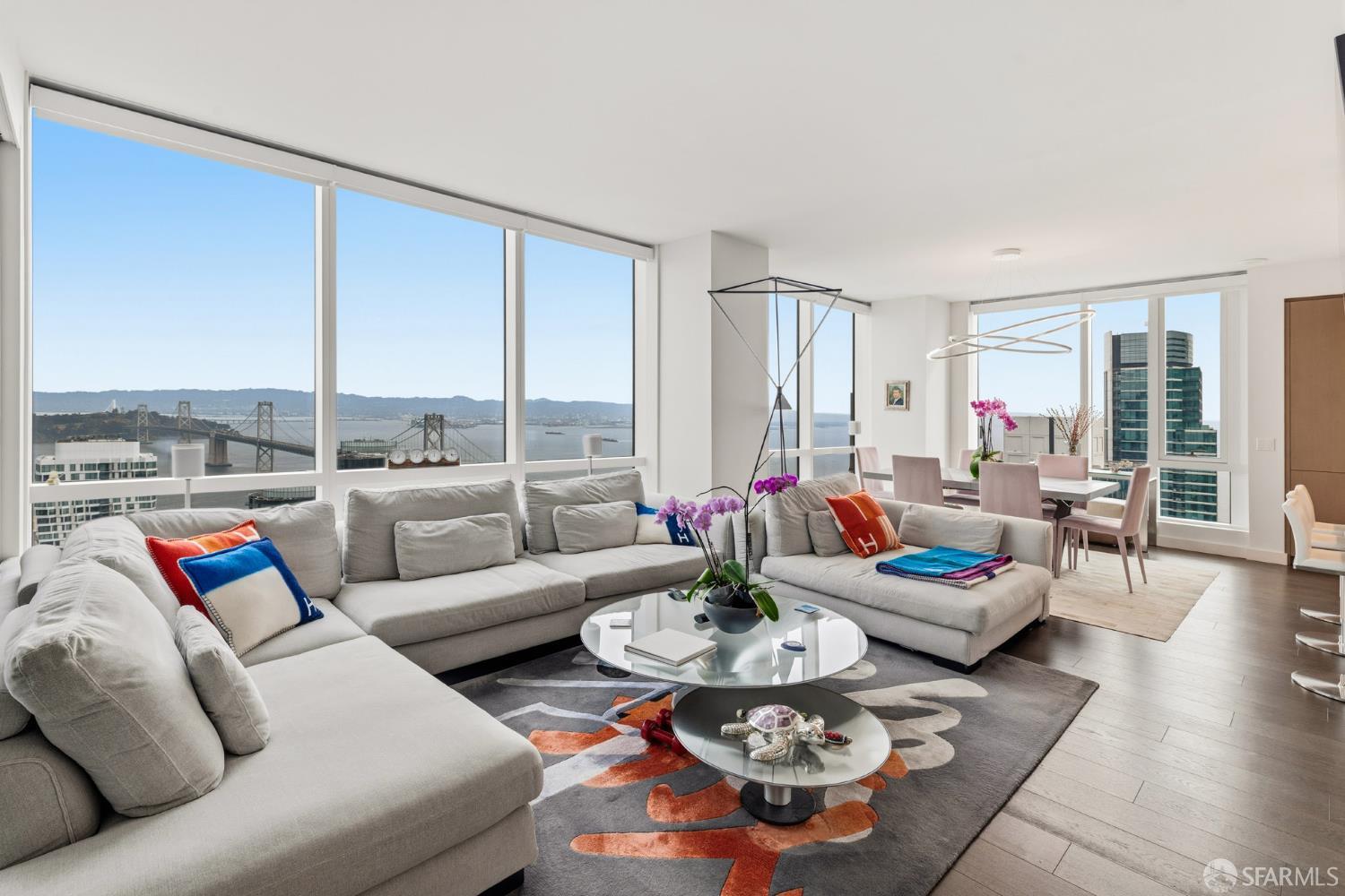 Photo #2: 426096196 Listing: Photo #2