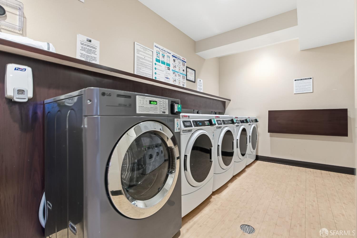 Detail Gallery Image 26 of 33 For 1218 Rhode Island St #5,  San Francisco,  CA 94107 - 3 Beds | 2 Baths