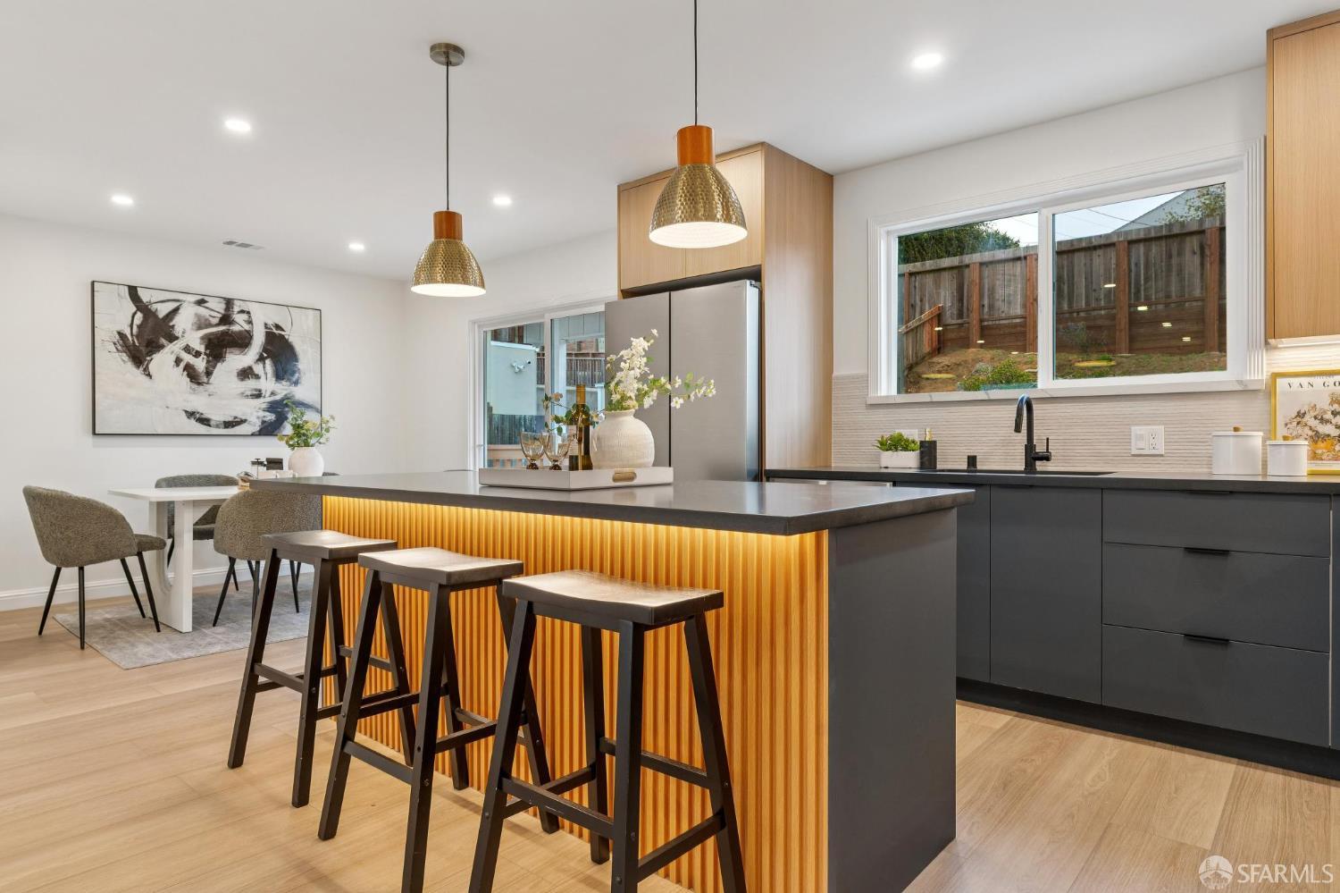 Detail Gallery Image 17 of 45 For 912 Wildwood Ave, Daly City,  CA 94015 - 3 Beds | 1 Baths