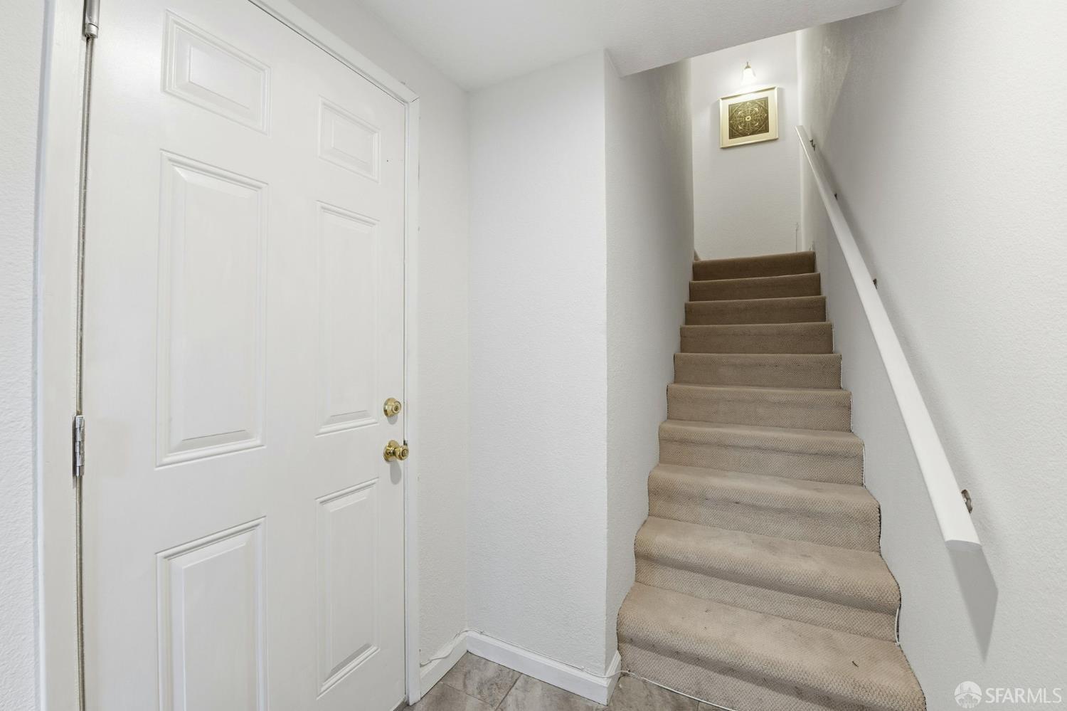 Detail Gallery Image 7 of 52 For 18005 Sunol Rd, Hayward,  CA 94541 - 2 Beds | 2/1 Baths