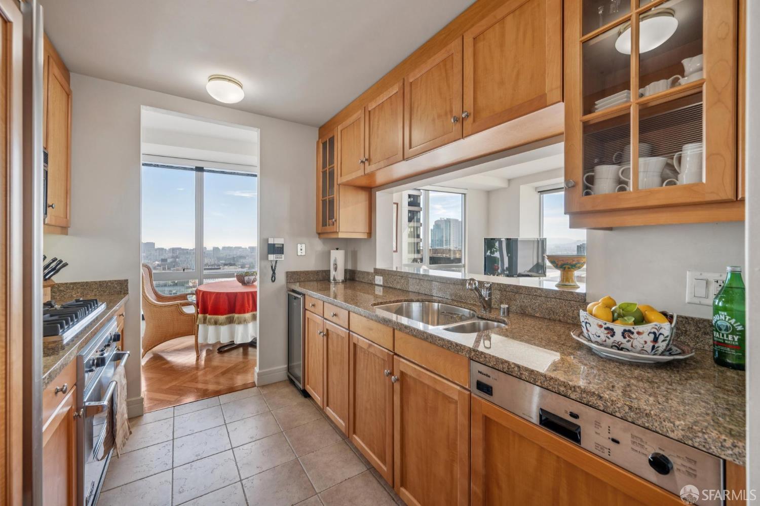 Detail Gallery Image 11 of 48 For 765 Market St 22g,  San Francisco,  CA 94103 - 2 Beds | 2 Baths