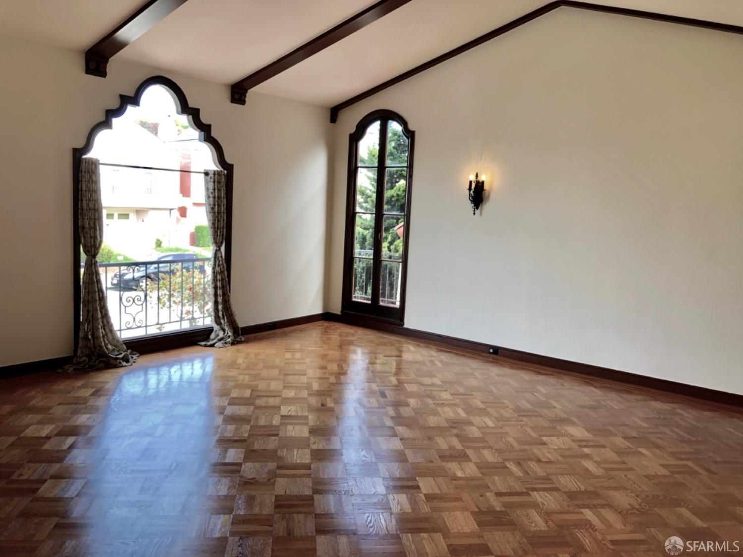 Detail Gallery Image 2 of 55 For Address Is Not Disclosed, San Francisco,  CA 94122 - 4 Beds | 2 Baths