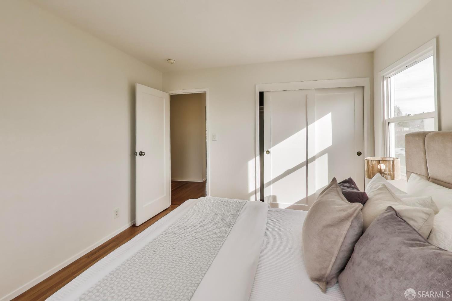 Detail Gallery Image 27 of 38 For 2304 Edwards St, Berkeley,  CA 94702 - 5 Beds | 2 Baths