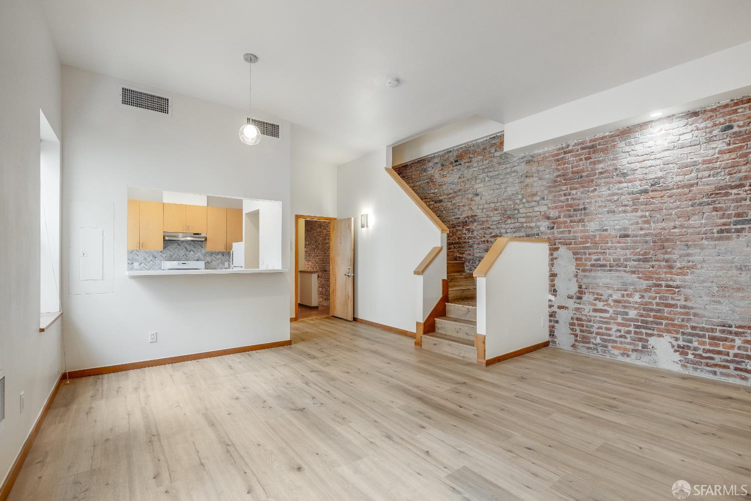 Detail Gallery Image 8 of 44 For 883 Sacramento St, San Francisco,  CA 94108 - – Beds | – Baths