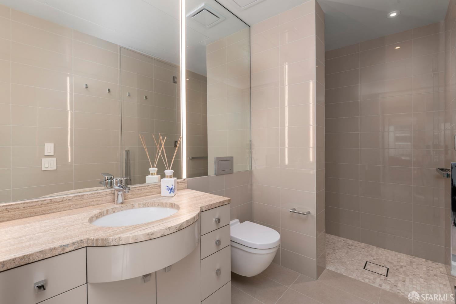 Detail Gallery Image 16 of 37 For 181 Fremont St 56c,  San Francisco,  CA 94105 - 2 Beds | 2/1 Baths