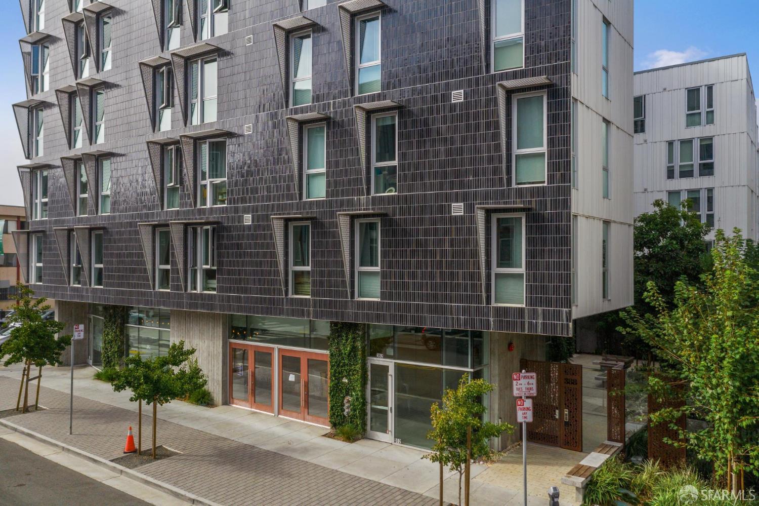 Photo #24: 425088388 Listing: Photo #24