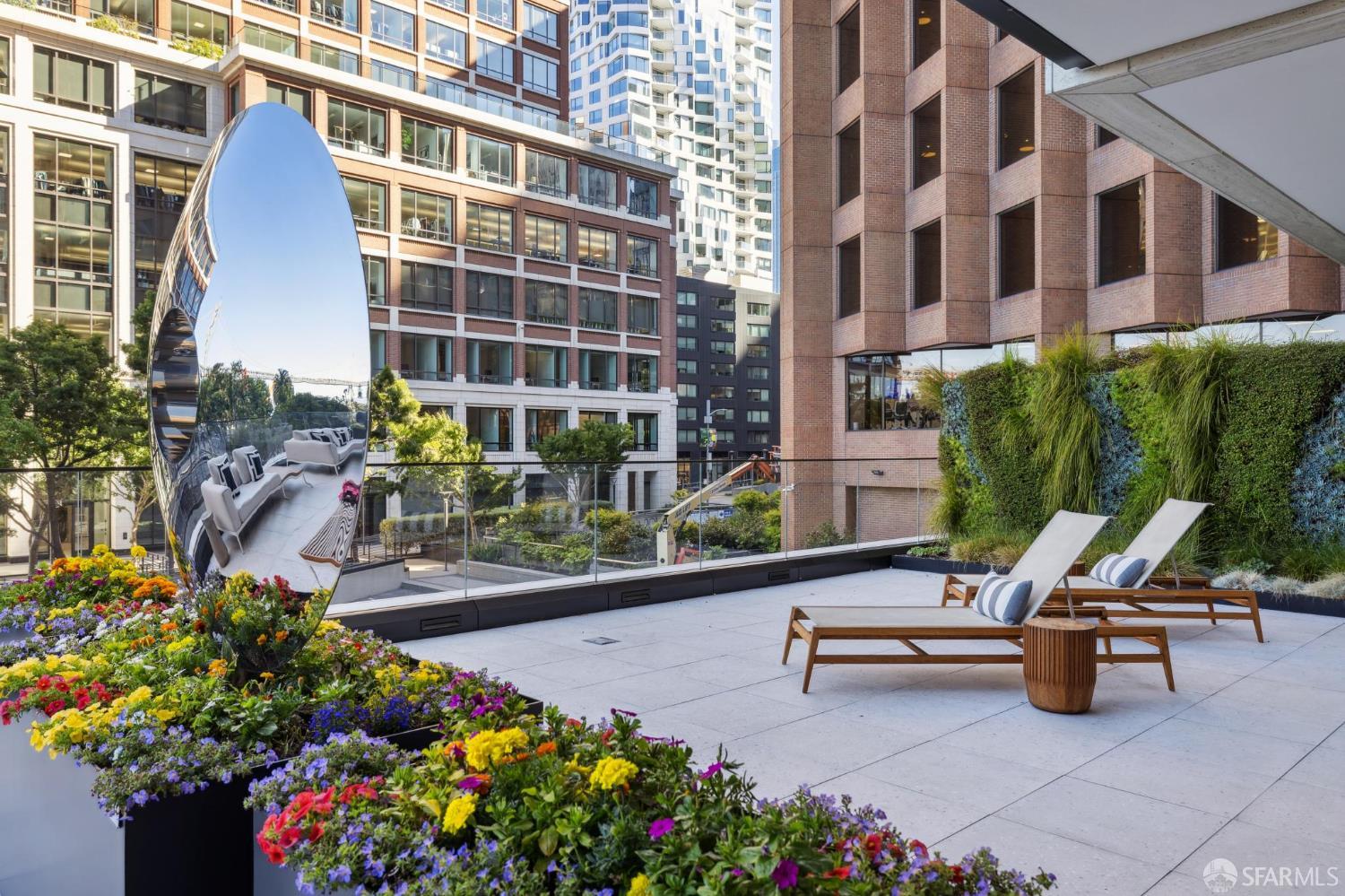 Detail Gallery Image 37 of 43 For 1 Steuart Ln #201,  San Francisco,  CA 94105 - 2 Beds | 2 Baths