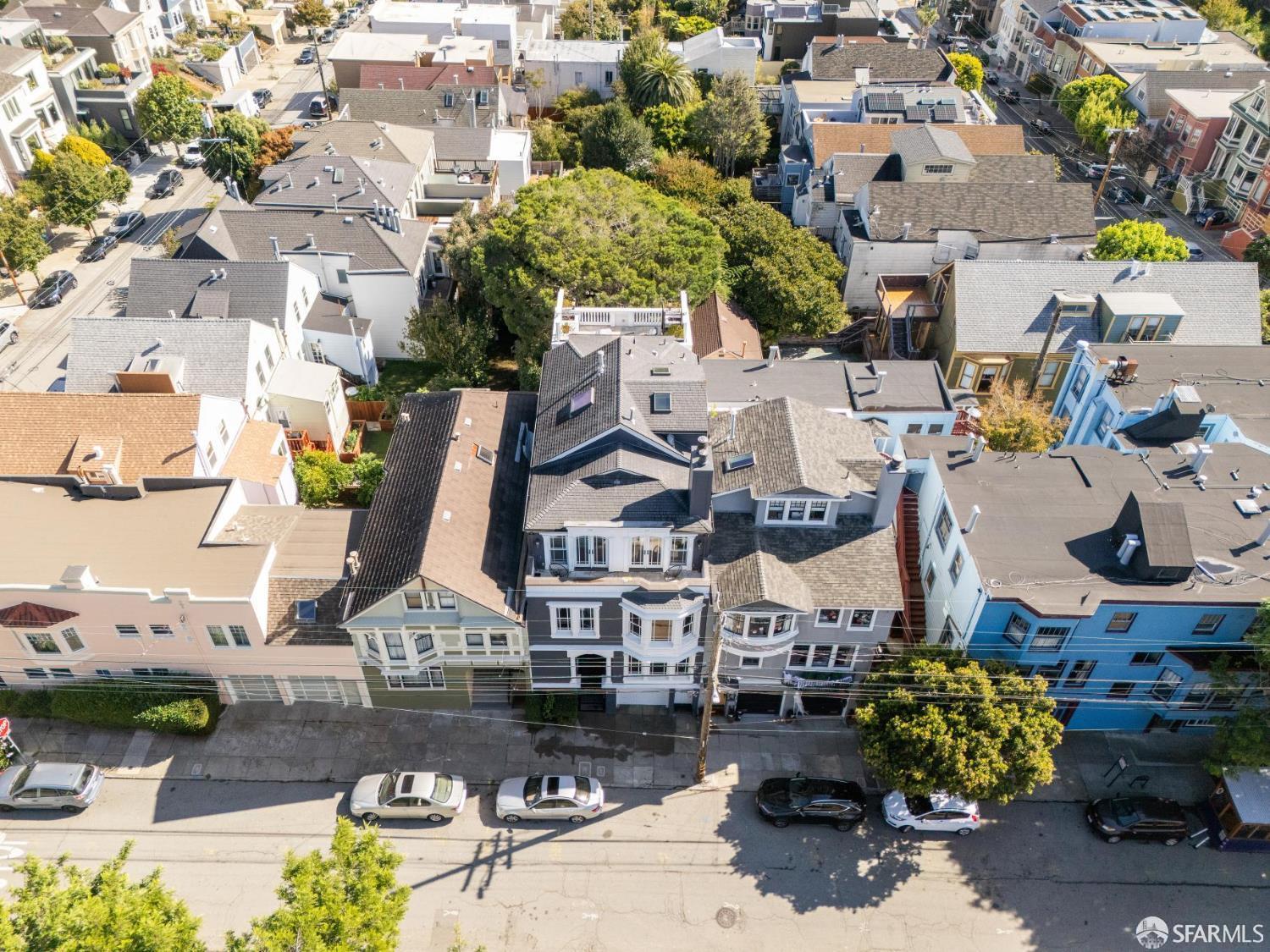 Detail Gallery Image 20 of 22 For 729 Douglass St #B,  San Francisco,  CA 94114 - 1 Beds | 1 Baths