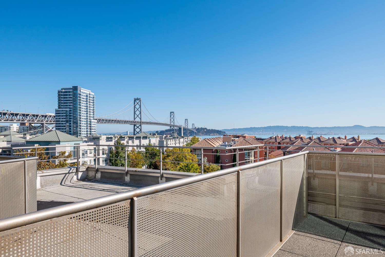Detail Gallery Image 5 of 42 For 219 Brannan St 5g,  San Francisco,  CA 94107 - 2 Beds | 2 Baths