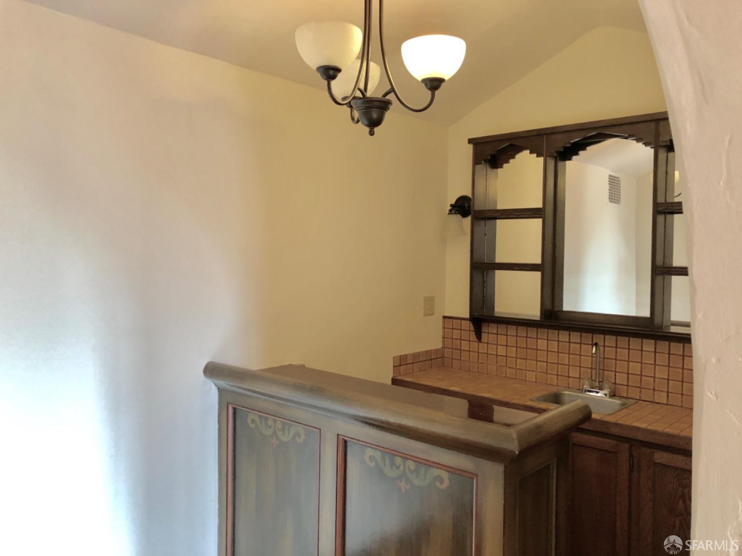 Detail Gallery Image 13 of 55 For Address Is Not Disclosed, San Francisco,  CA 94122 - 4 Beds | 2 Baths