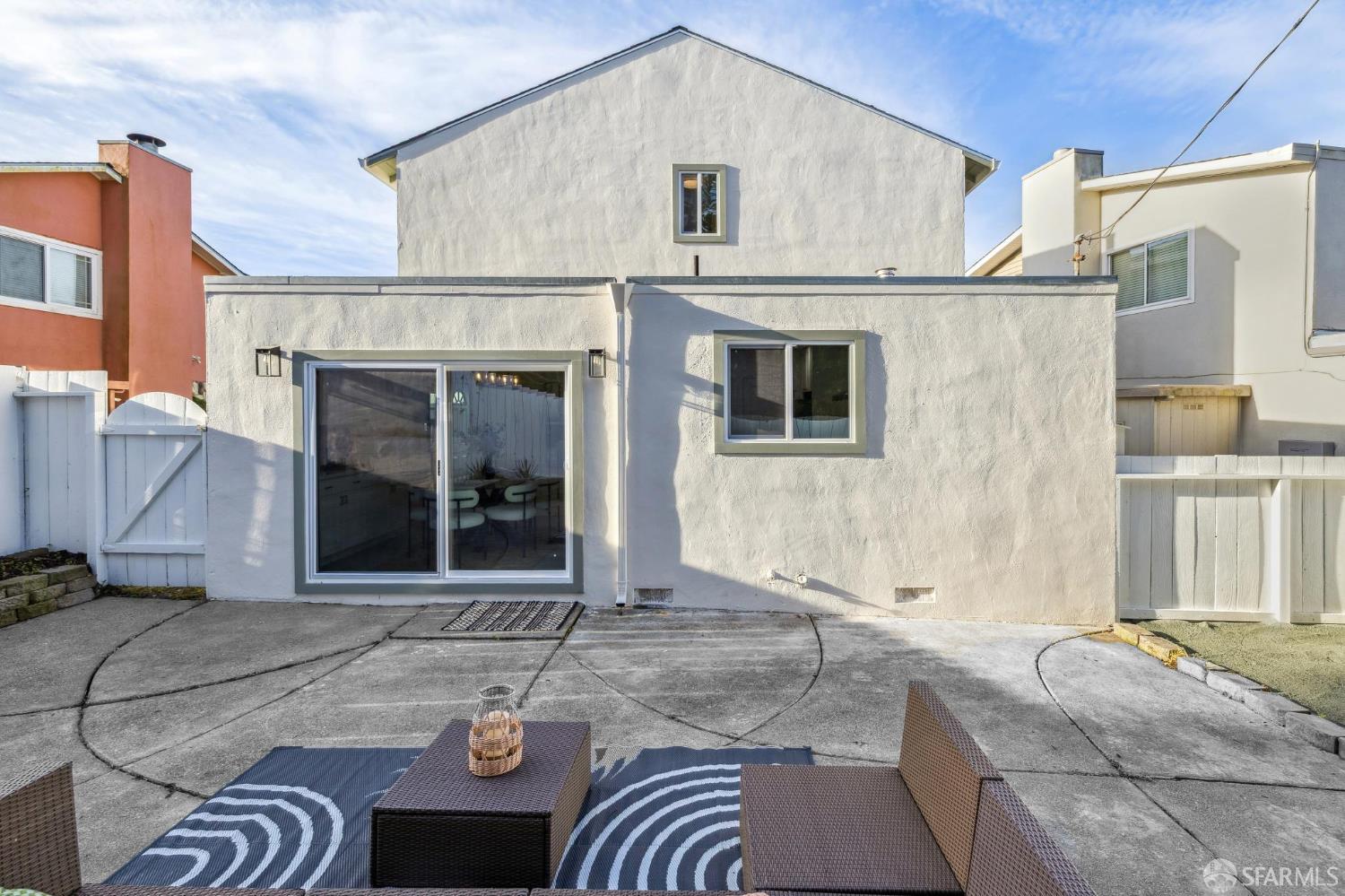 Detail Gallery Image 70 of 71 For 663 Foothill Dr, Pacifica,  CA 94044 - 3 Beds | 1/1 Baths