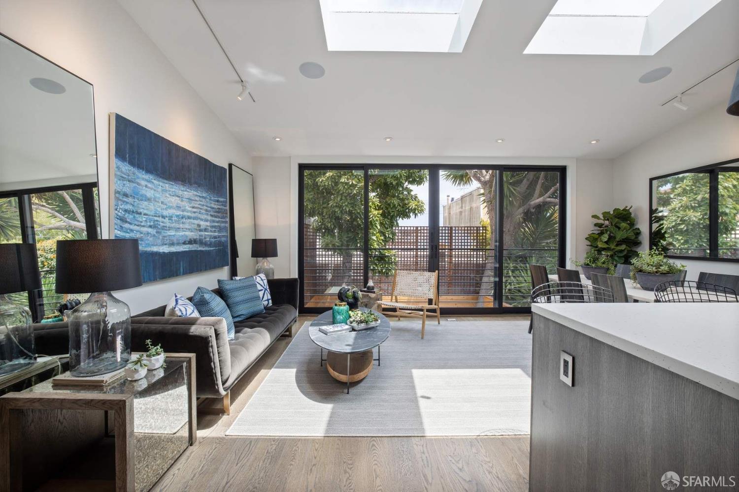 Detail Gallery Image 5 of 21 For 903 Minnesota St, San Francisco,  CA 94107 - 4 Beds | 3 Baths