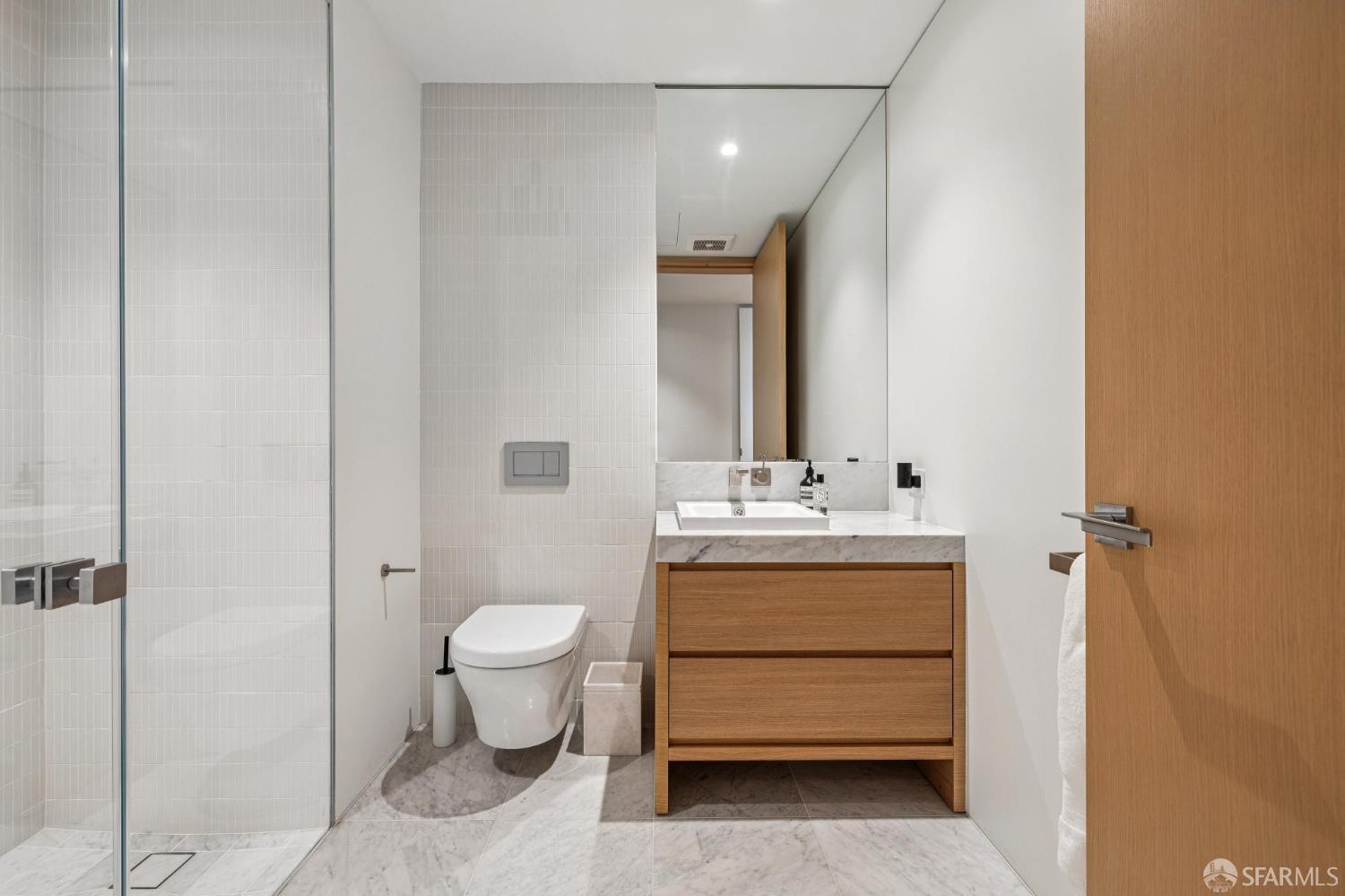 Detail Gallery Image 24 of 43 For 1 Steuart Ln #201,  San Francisco,  CA 94105 - 2 Beds | 2 Baths