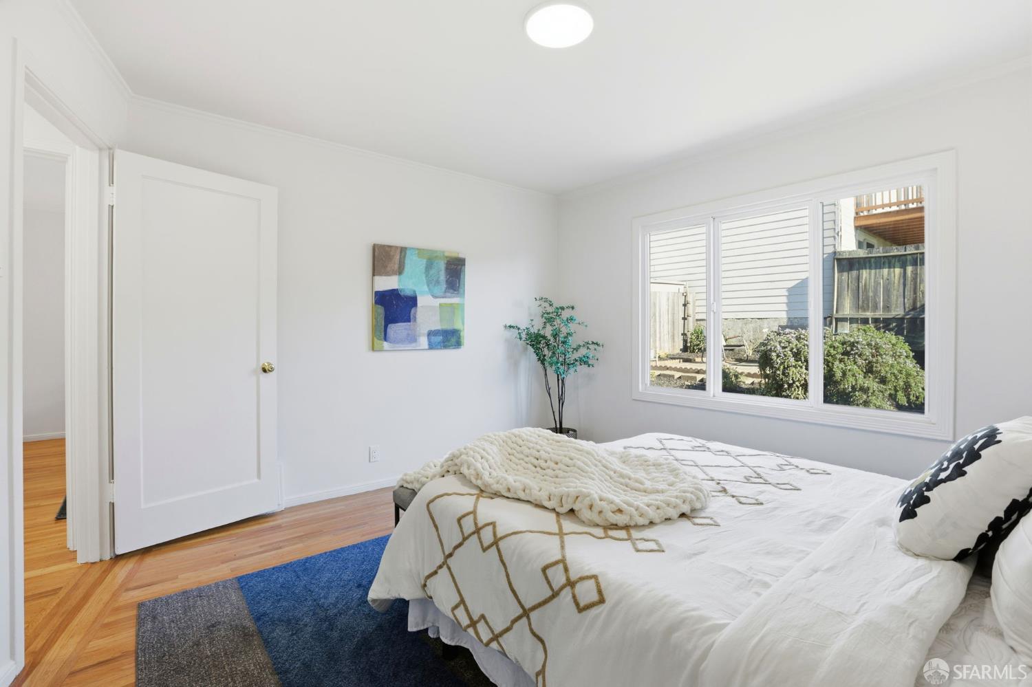 Detail Gallery Image 18 of 40 For 2006 31st Ave, San Francisco,  CA 94116 - 2 Beds | 1 Baths