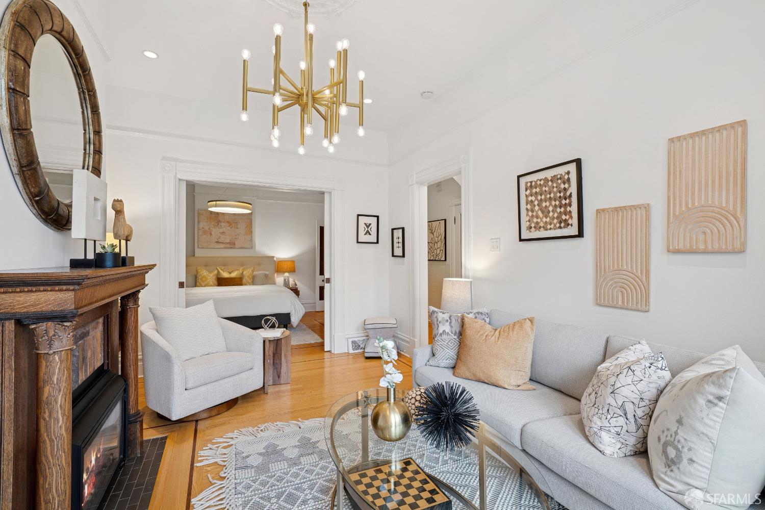 Detail Gallery Image 9 of 46 For 216 Dorland St, San Francisco,  CA 94114 - 2 Beds | 2 Baths