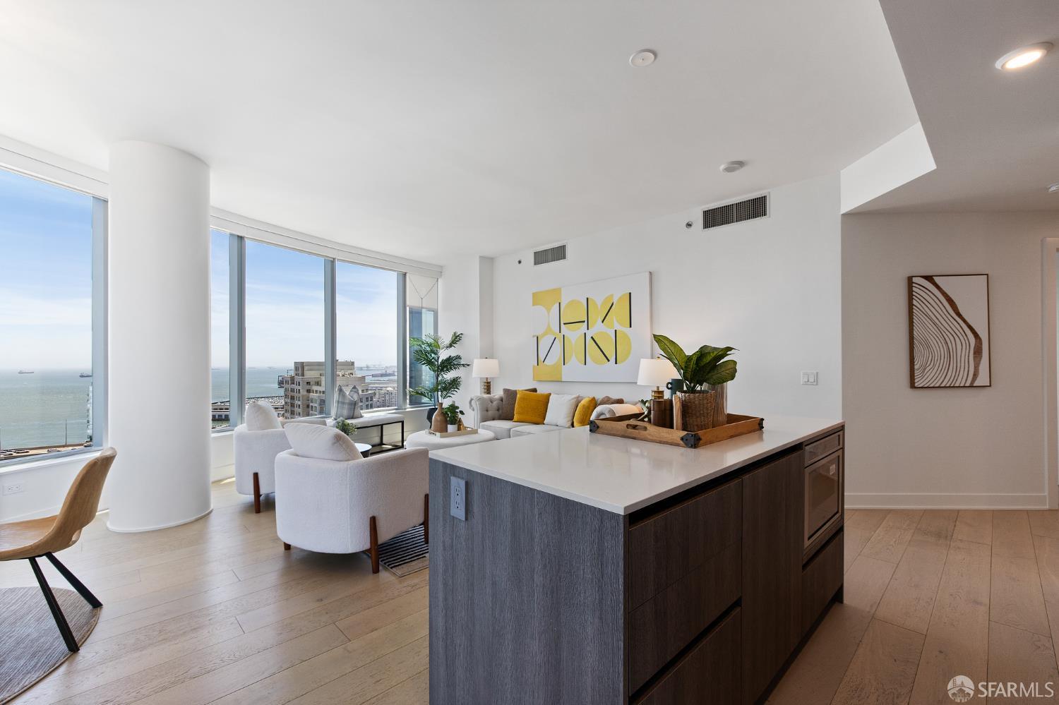 Detail Gallery Image 11 of 46 For 201 Folsom St 16e,  San Francisco,  CA 94105 - 2 Beds | 2 Baths