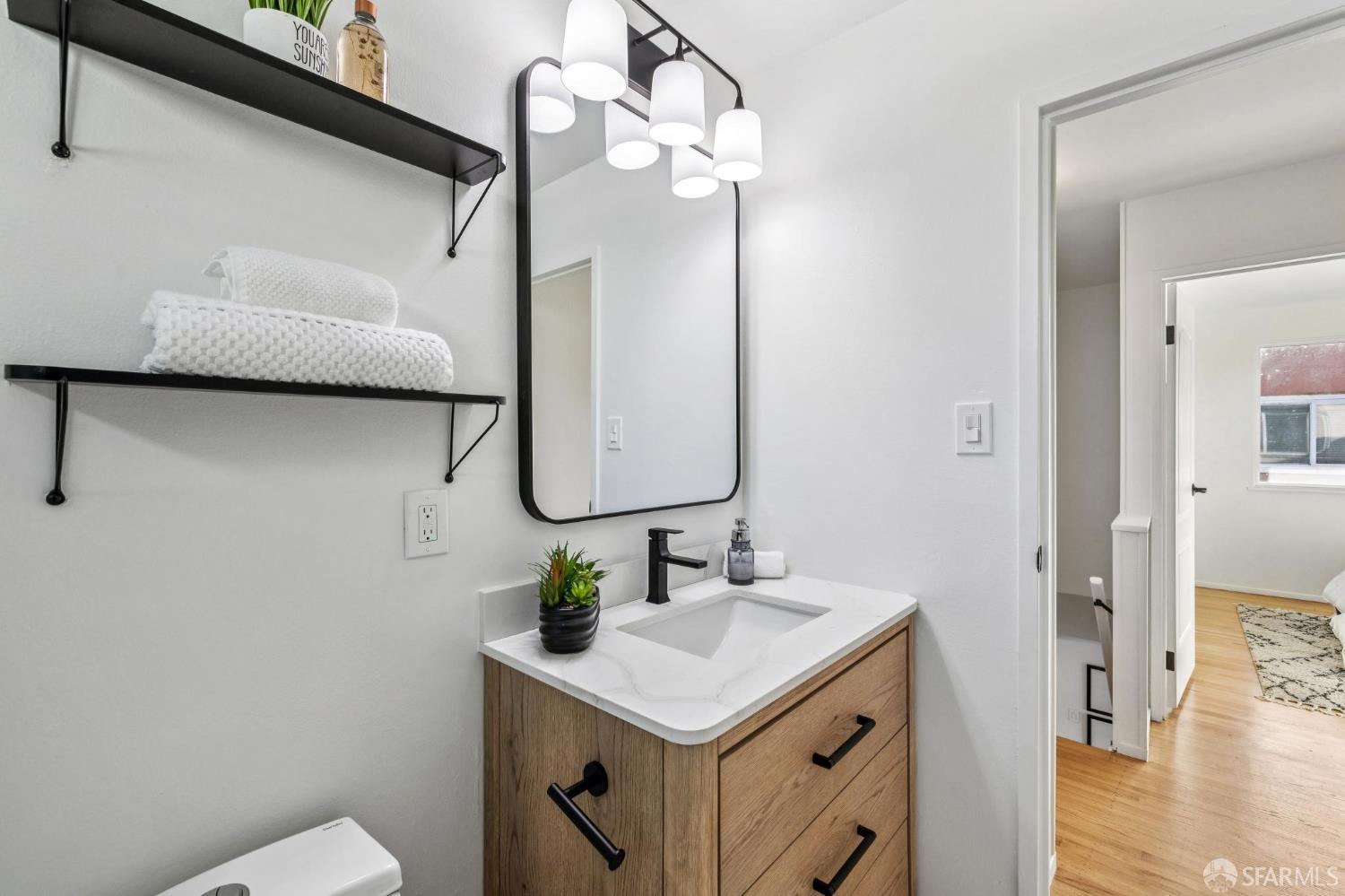 Detail Gallery Image 49 of 71 For 663 Foothill Dr, Pacifica,  CA 94044 - 3 Beds | 1/1 Baths