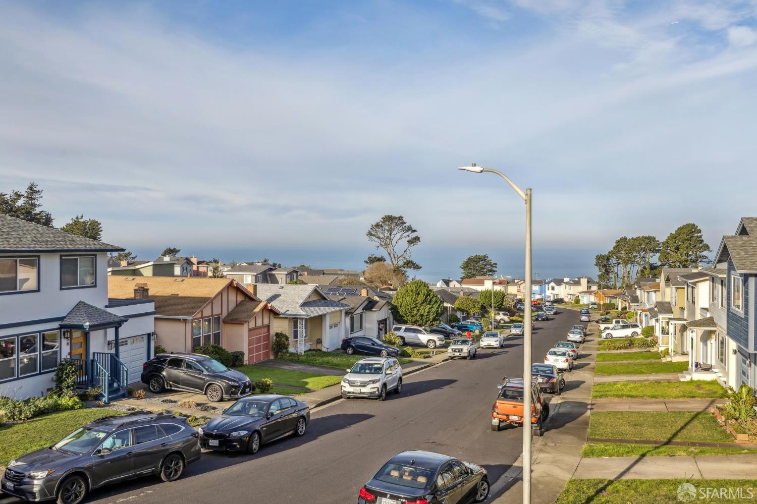 Detail Gallery Image 45 of 71 For 663 Foothill Dr, Pacifica,  CA 94044 - 3 Beds | 1/1 Baths