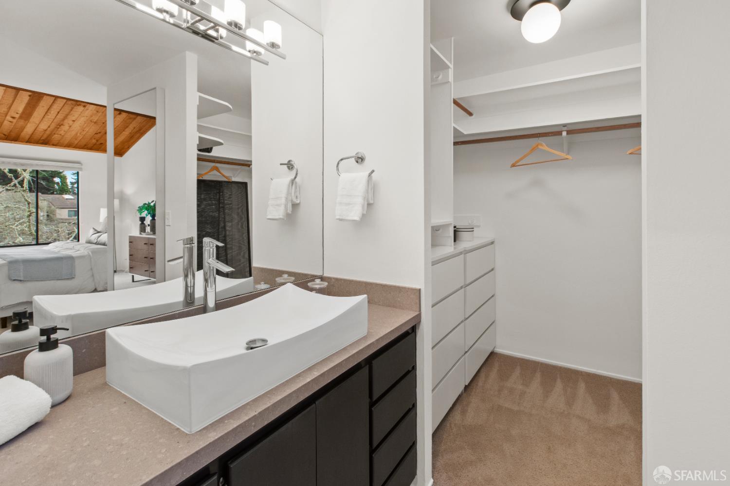 Detail Gallery Image 27 of 70 For 230 N Lake Merced Hls 4a,  San Francisco,  CA 94132 - 2 Beds | 2 Baths