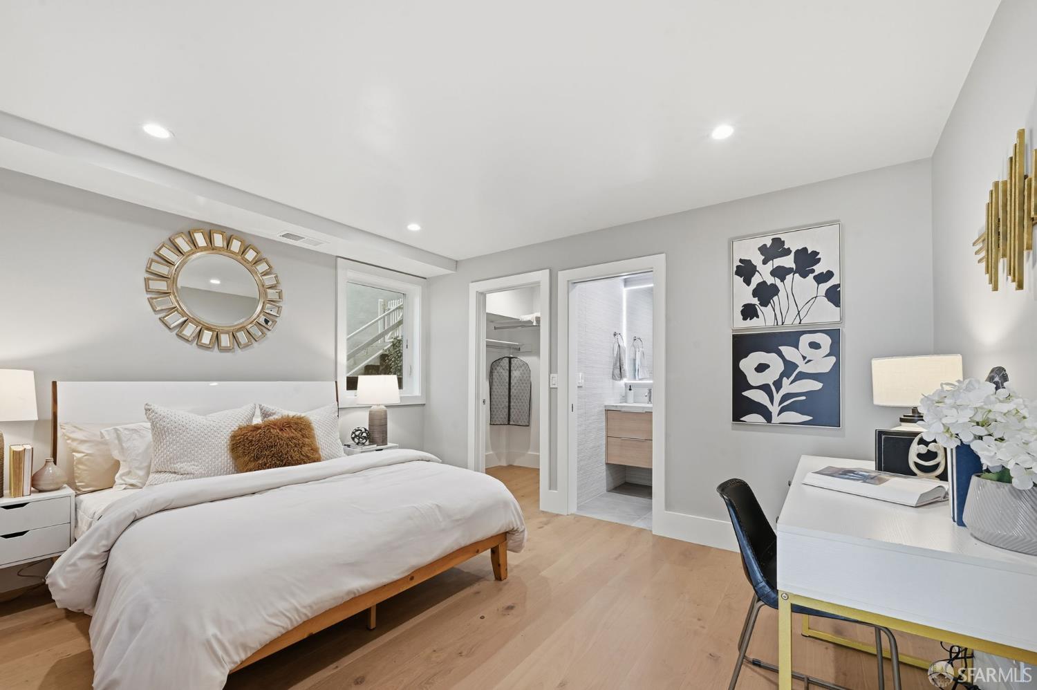 Detail Gallery Image 35 of 67 For 1983 15th Ave, San Francisco,  CA 94116 - 5 Beds | 4/1 Baths