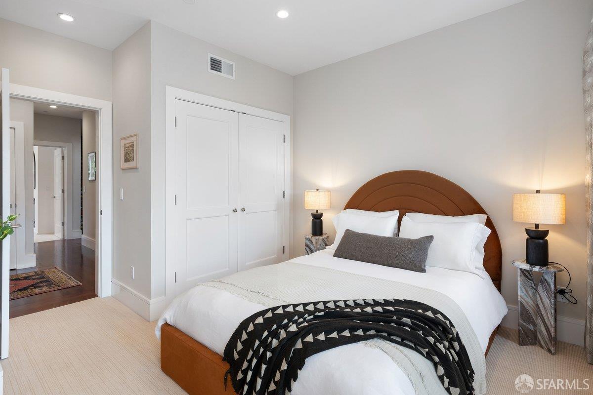 Detail Gallery Image 21 of 65 For 22 Abbey St, San Francisco,  CA 94114 - 3 Beds | 3/1 Baths