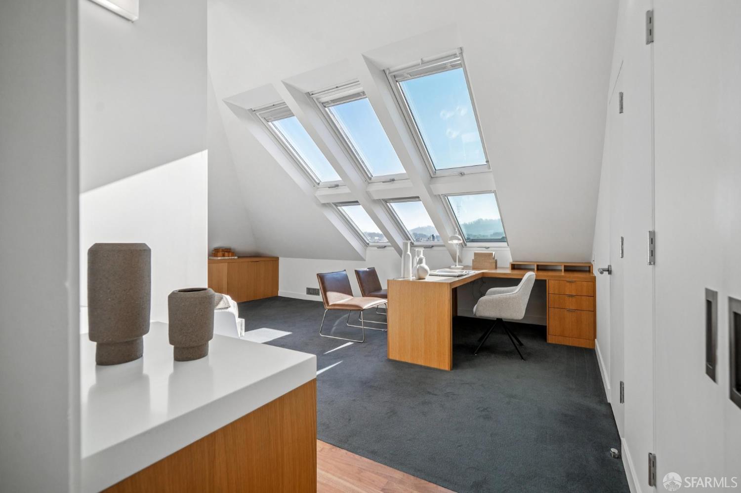 Detail Gallery Image 59 of 79 For 726 Lake St, San Francisco,  CA 94118 - 3 Beds | 3/1 Baths