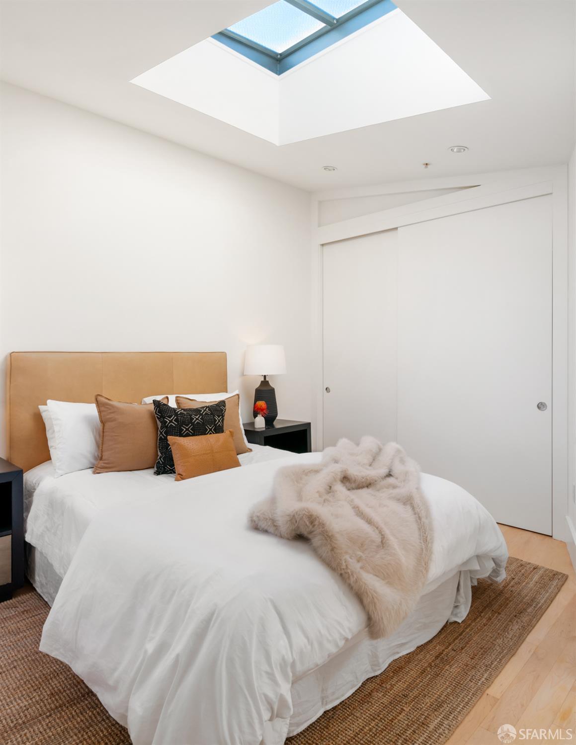 Detail Gallery Image 14 of 25 For 2315 Van Ness Ave #7,  San Francisco,  CA 94109 - 2 Beds | 1/1 Baths