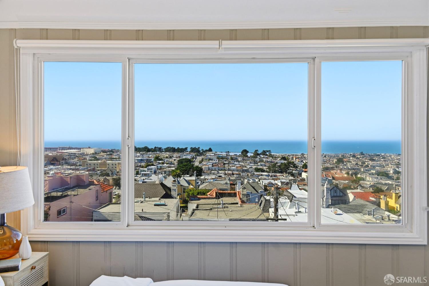 Detail Gallery Image 26 of 67 For 1983 15th Ave, San Francisco,  CA 94116 - 5 Beds | 4/1 Baths