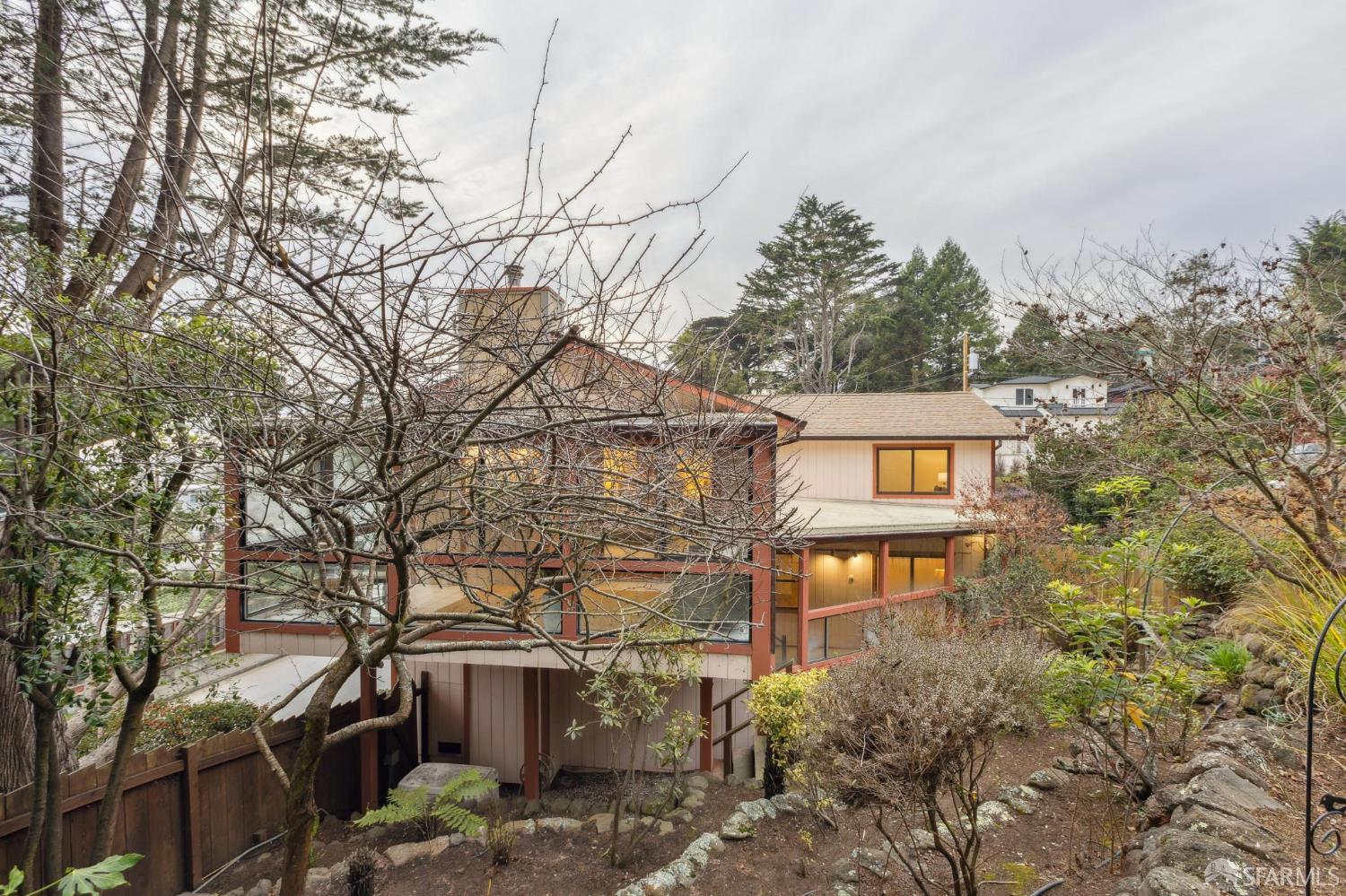 Detail Gallery Image 56 of 62 For 514 Isabella Ave, El Granada,  CA 94018 - 5 Beds | 3 Baths