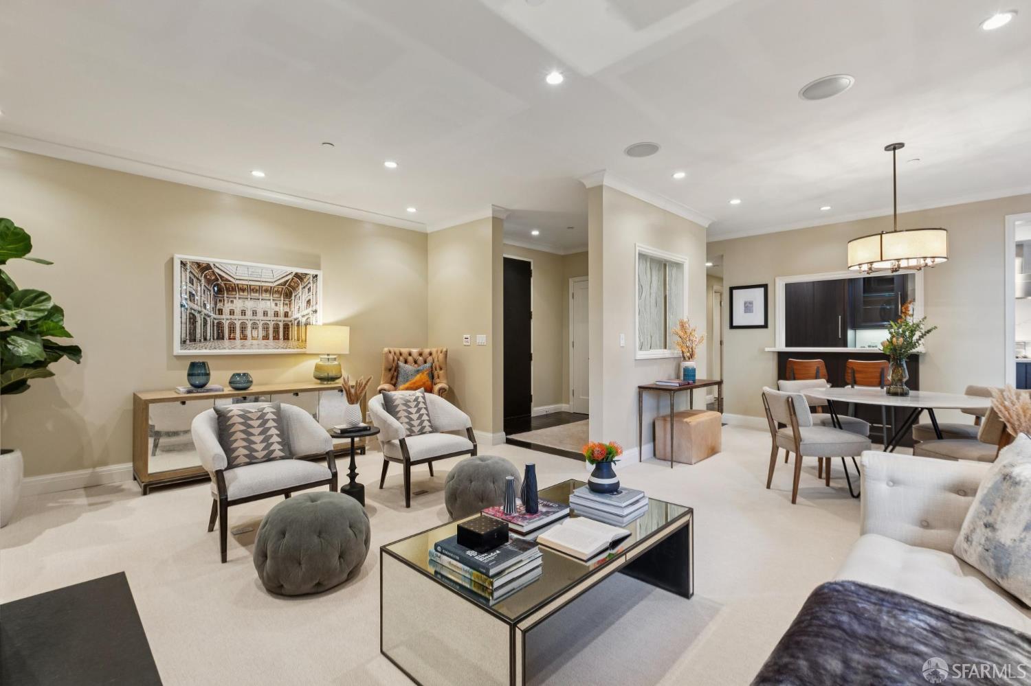 Detail Gallery Image 4 of 48 For 1150 Lombard St #18,  San Francisco,  CA 94109 - 2 Beds | 2 Baths