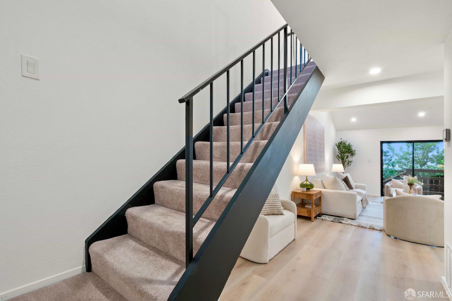 Detail Gallery Image 29 of 61 For 3948 Stein Ct, South San Francisco,  CA 94080 - 3 Beds | 2/1 Baths